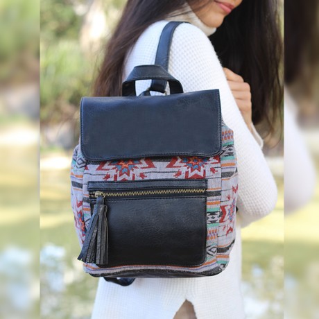 MOCHILA BOHO CAMILA DISEÑO ÉTNICO Y NEGRO