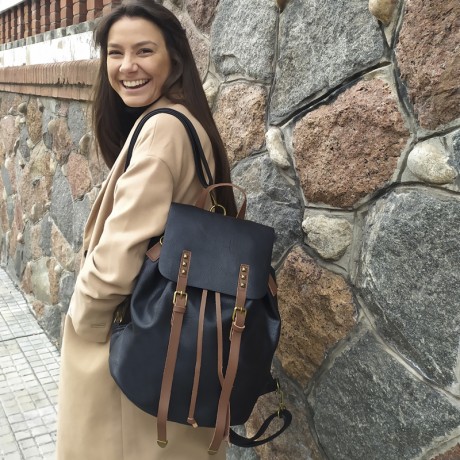 MOCHILA BERLÍN NEGRO